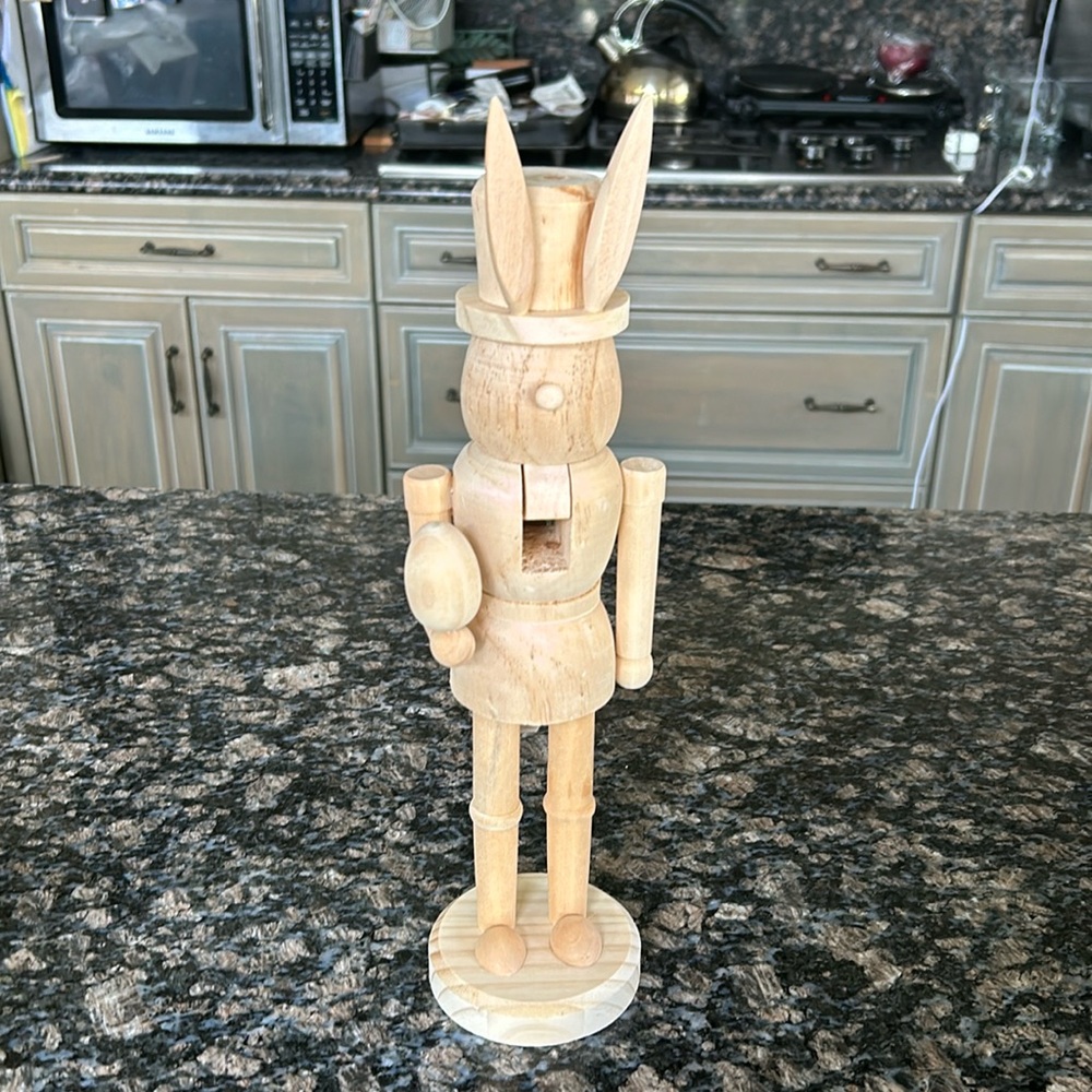MAKE MARKET 14" DIY WOOD BUNNY WITH CARROT NUTCRACKER DECOR NWT